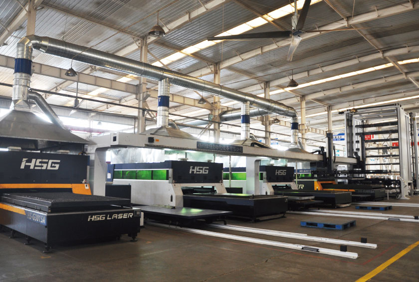 4台并联光纤激光切割机和立体料库和自动上下料生产系统